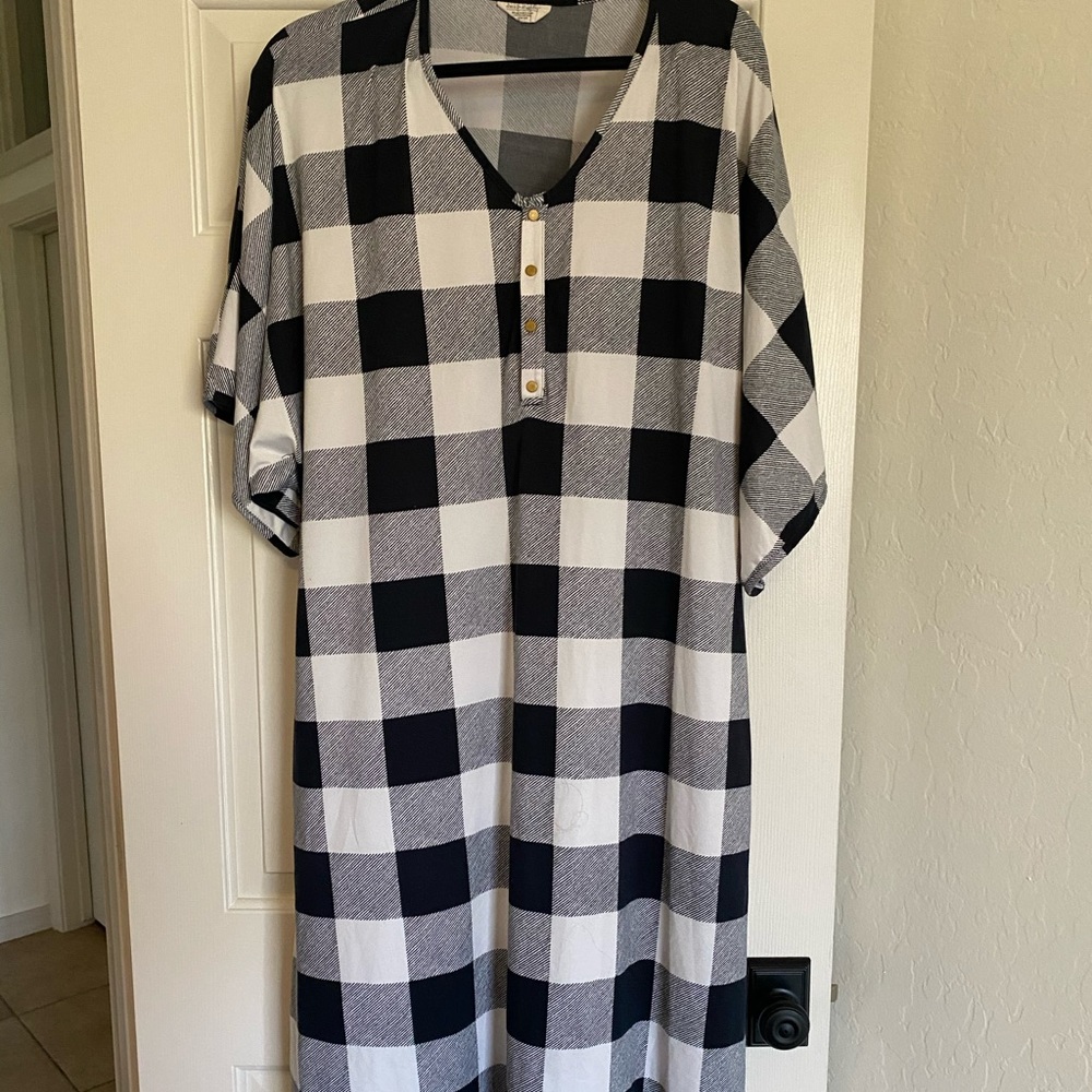 Dwell and slumber caftan